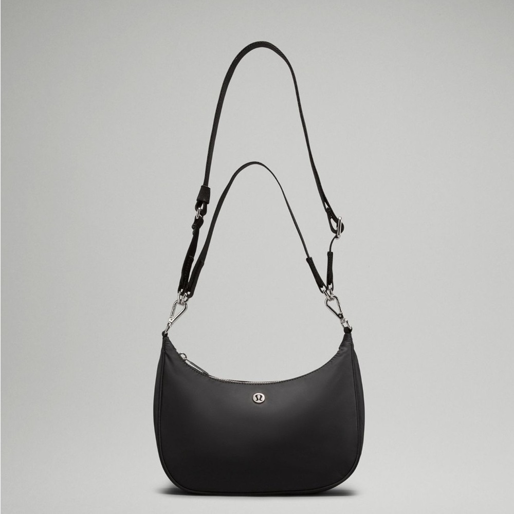 Lululemon Athletica Sleek Black Shoulder Bag